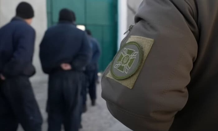 Україна обмежила права російських полонених