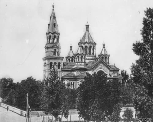Коли було засновано Спасо-Преображенський собор?